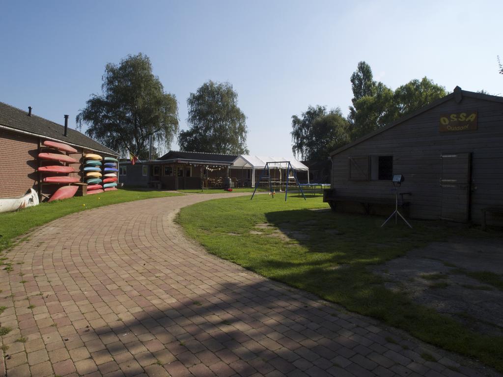 Holiday Home Ossa Basecamp Sint Odilienberg ห้อง รูปภาพ