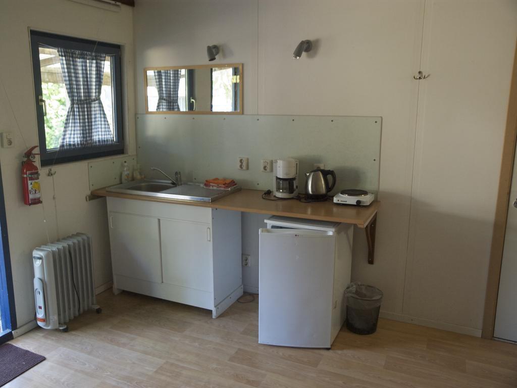 Holiday Home Ossa Basecamp Sint Odilienberg ห้อง รูปภาพ